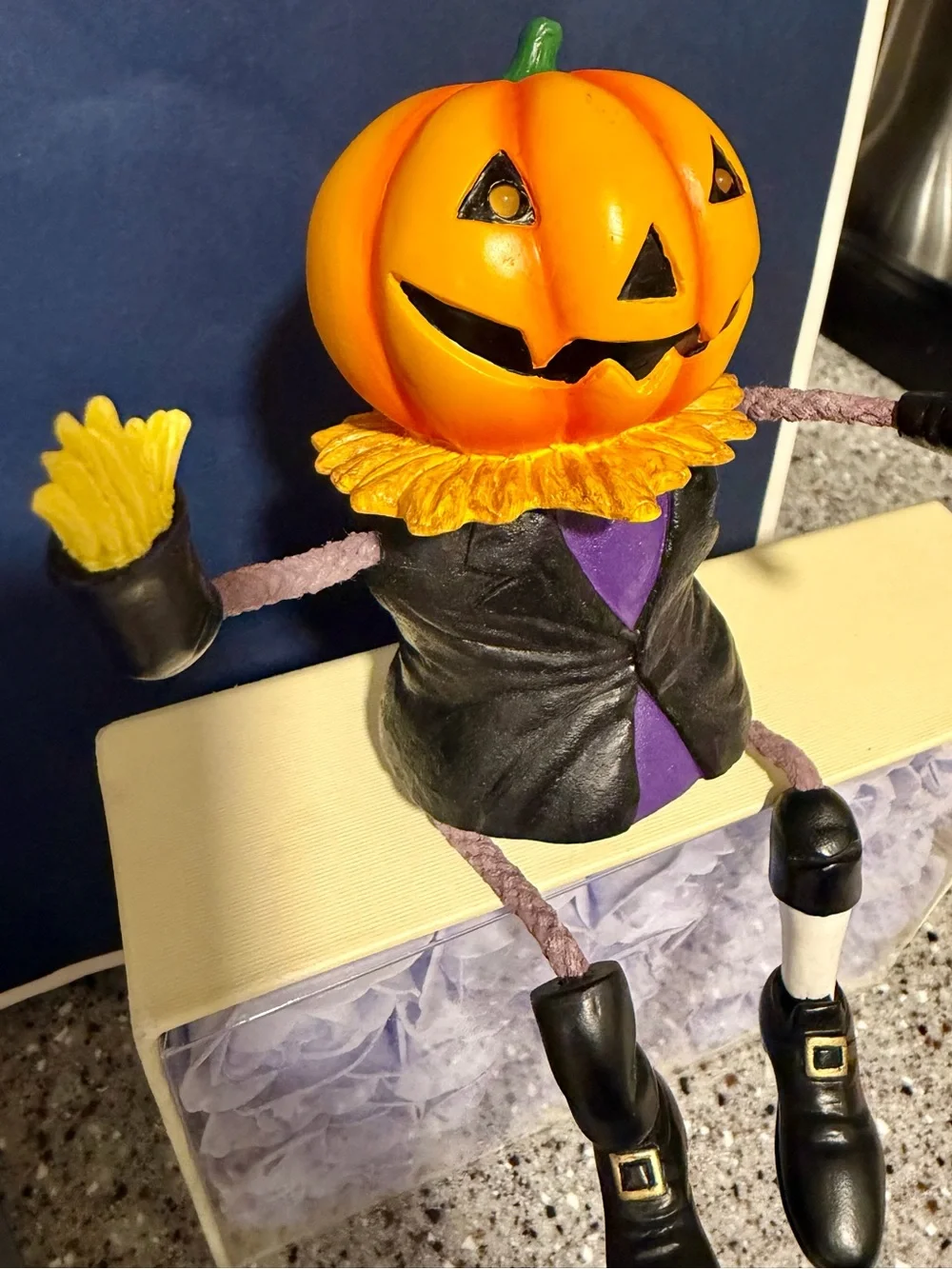 Halloween 🎃Pumpkin Head decor piece